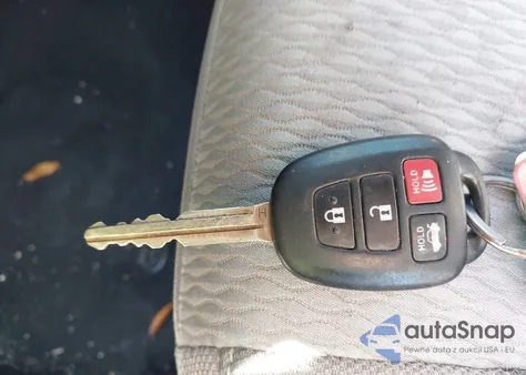 2017 Toyota Corolla Le из США, поврежденный, VIN 2T1BURHE3HC873809